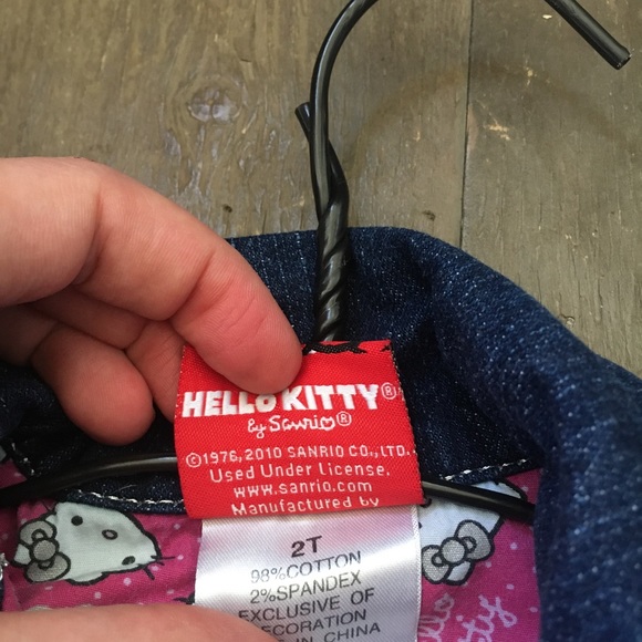 2010 Hello Kitty jean jacket - Picture 5 of 8